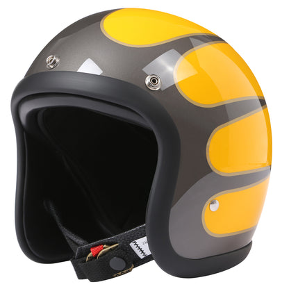 500TX Vintage Flame Helmet